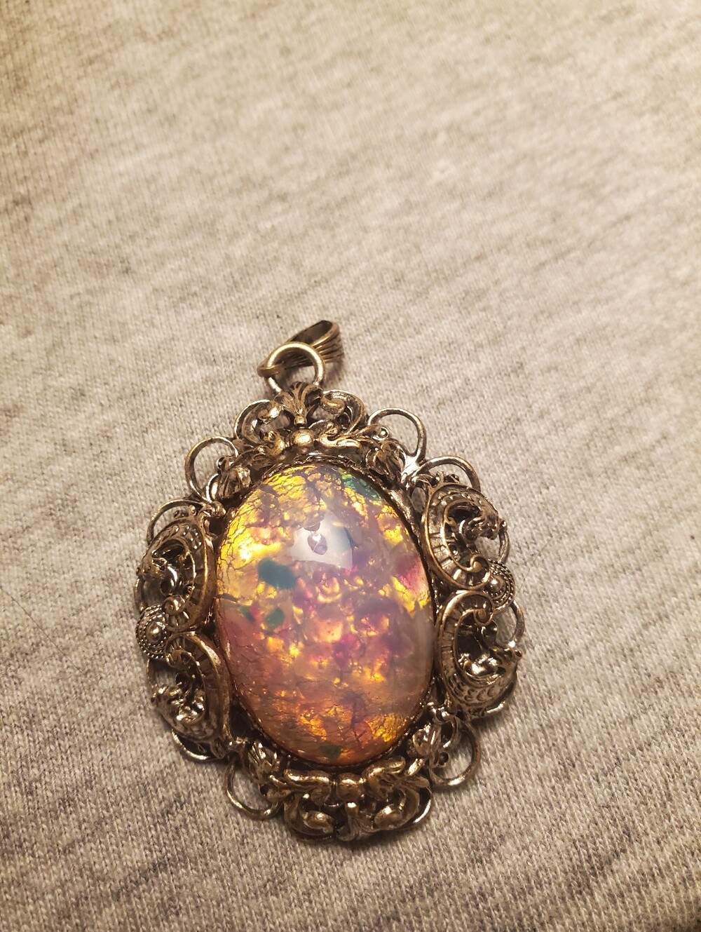 Vintage Opalescent Multi-Color Filigree Pendant Necklace